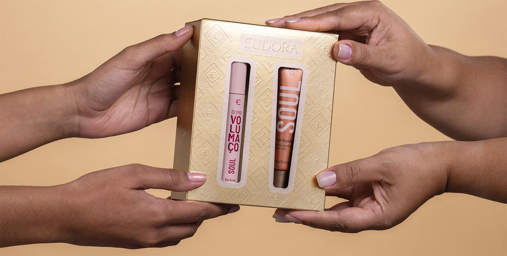 Kit Presente de Natal Eudora Soul: Máscara De Cílios Volumaço 10g + Blush Líquido Pêssego Saudável 15ml- Eudora